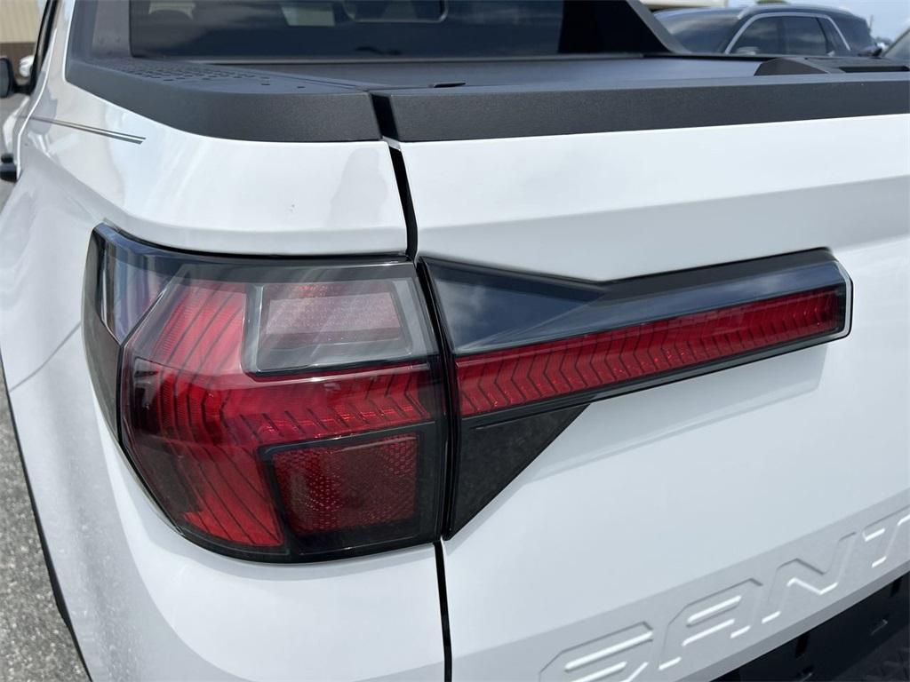 new 2025 Hyundai SANTA CRUZ car, priced at $33,335