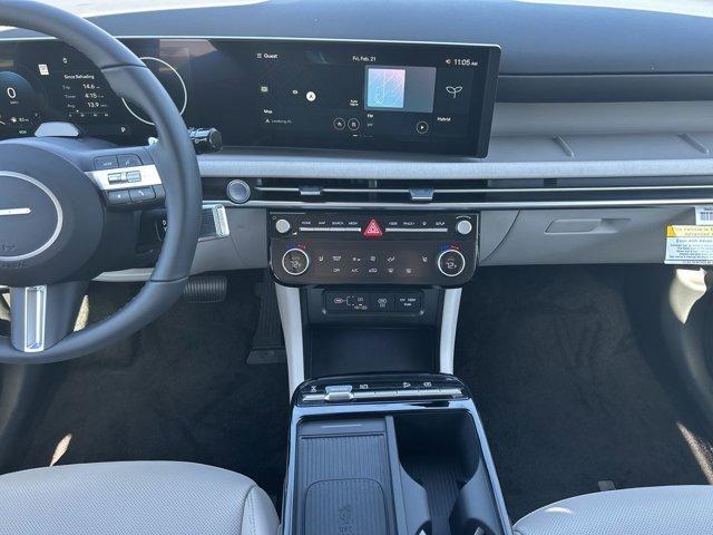 new 2025 Hyundai TUCSON Hybrid car, priced at $36,282