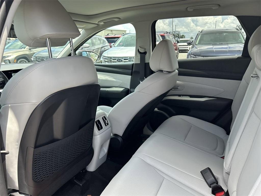new 2025 Hyundai TUCSON Hybrid car, priced at $36,526
