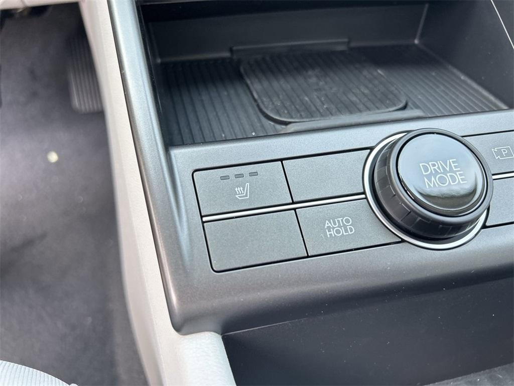 new 2025 Hyundai Kona car, priced at $27,766