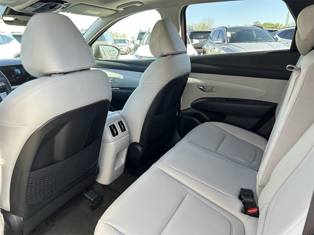 new 2025 Hyundai TUCSON Hybrid car, priced at $36,719