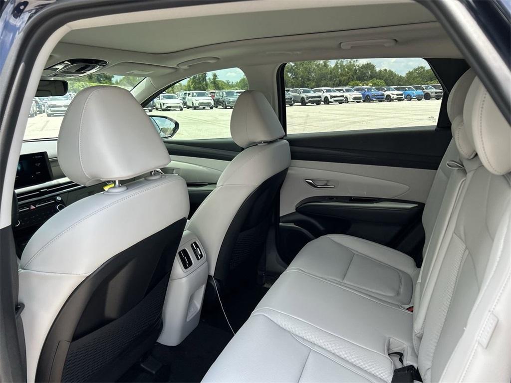 new 2025 Hyundai TUCSON Hybrid car, priced at $40,760