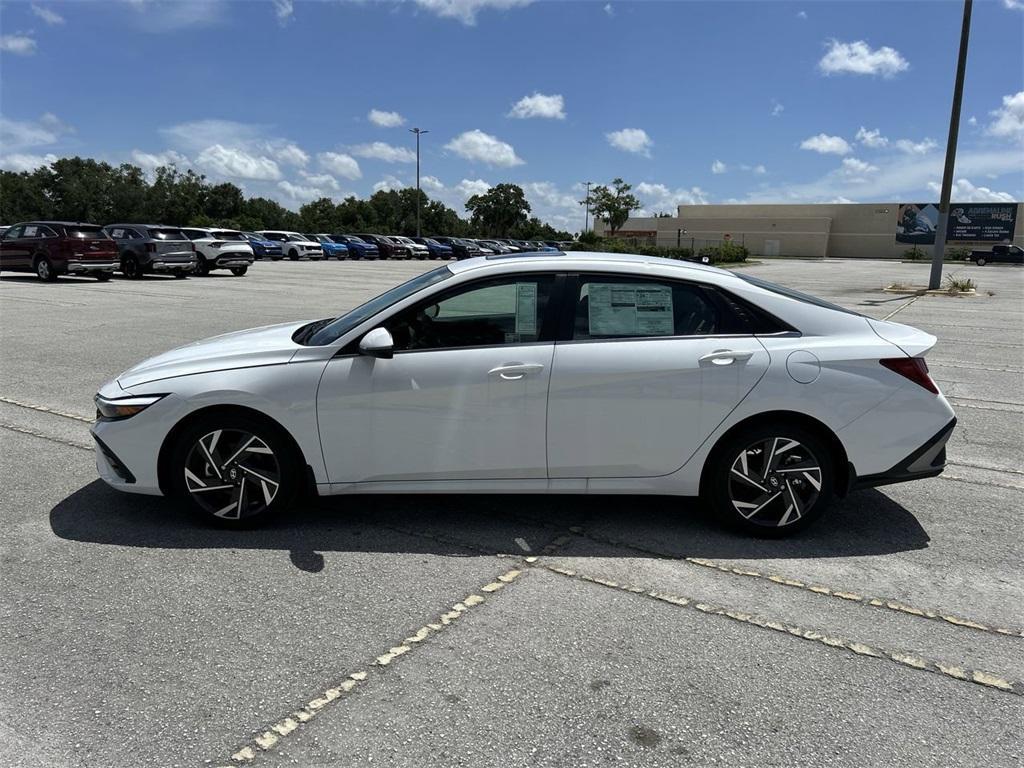new 2025 Hyundai Elantra car, priced at $26,981