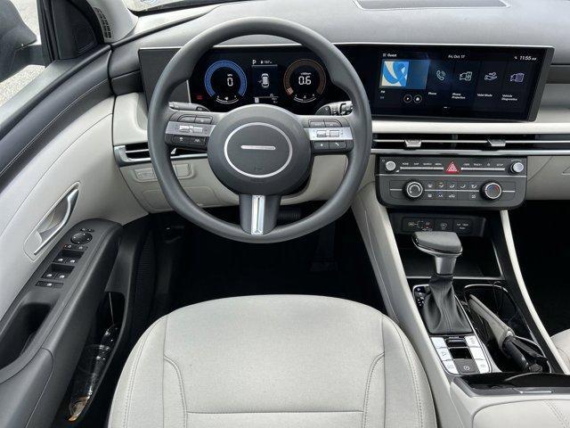 new 2026 Hyundai Tucson car, priced at $28,290