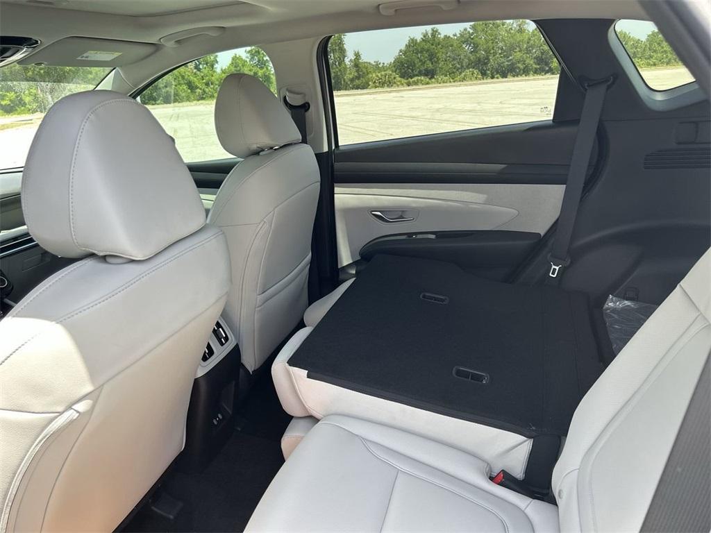new 2025 Hyundai Tucson car, priced at $32,881