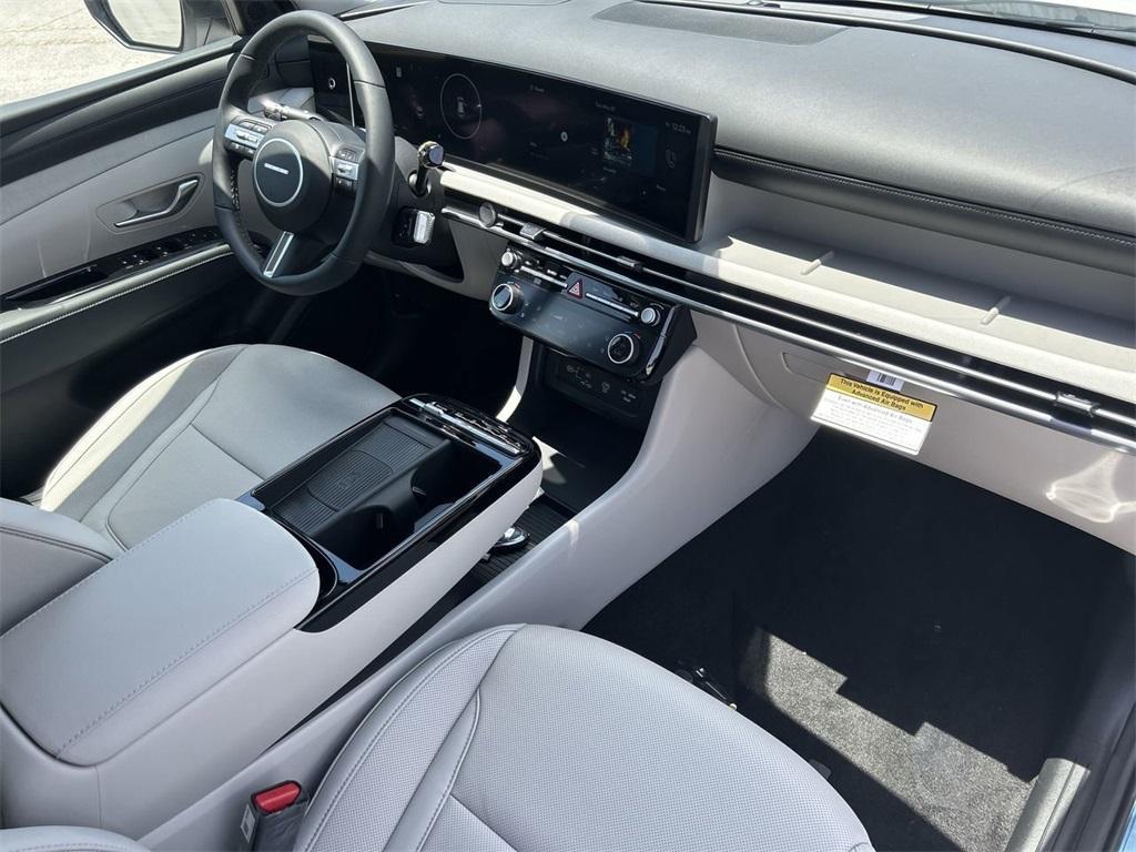 new 2025 Hyundai Tucson car, priced at $37,939