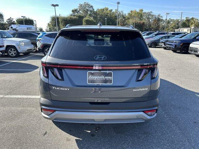 new 2026 Hyundai TUCSON Hybrid car, priced at $41,275