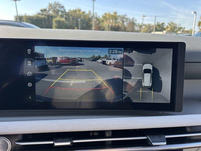 new 2026 Hyundai TUCSON Hybrid car, priced at $41,275