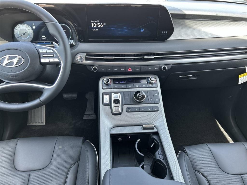 new 2025 Hyundai Palisade car, priced at $43,865