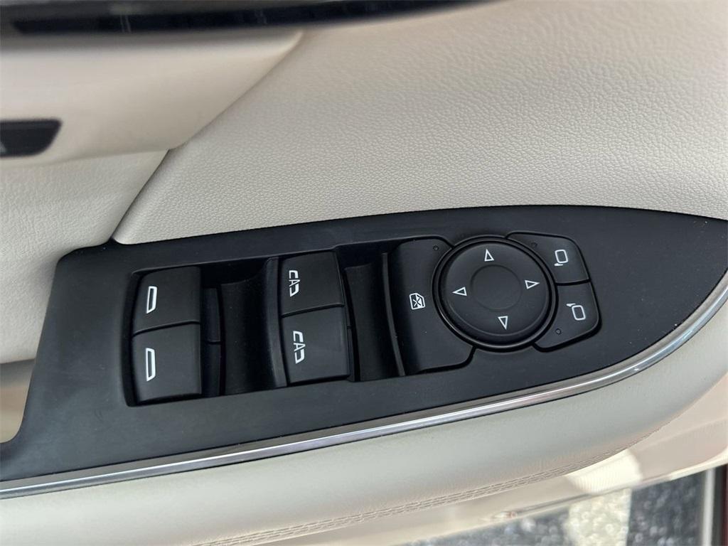 used 2022 Buick Envision car, priced at $24,450