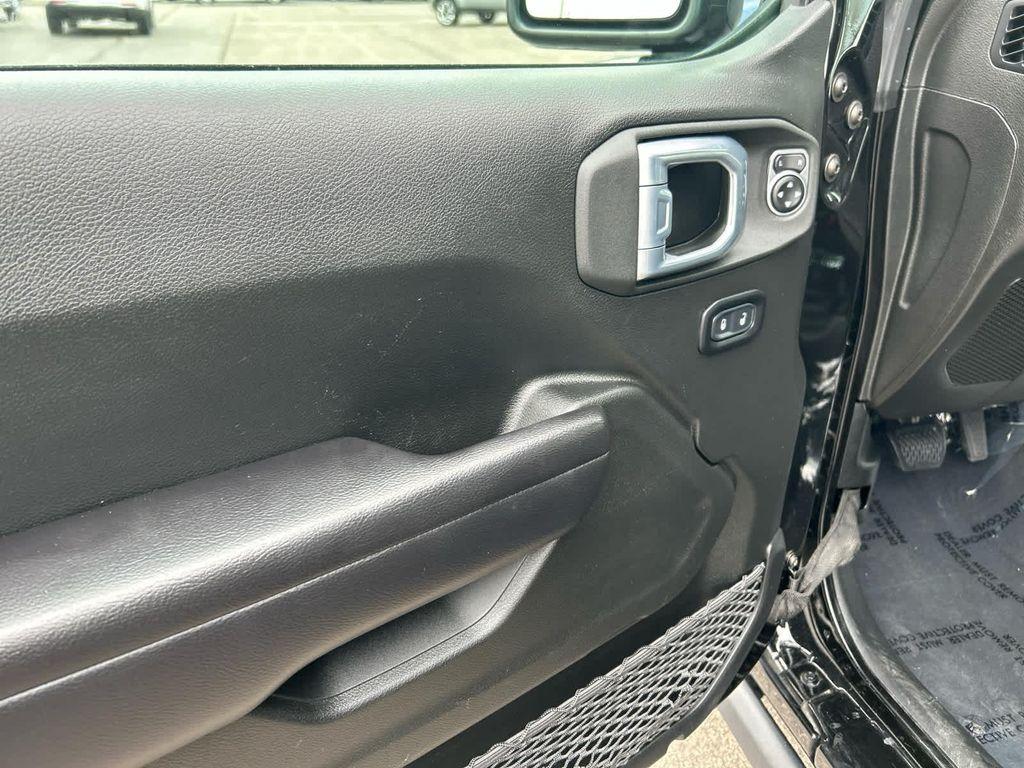 used 2021 Jeep Gladiator car, priced at $29,752