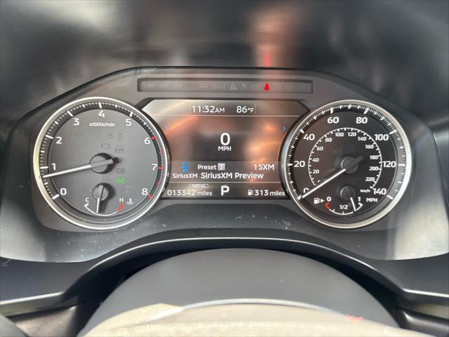 used 2024 Mitsubishi Outlander car, priced at $27,452