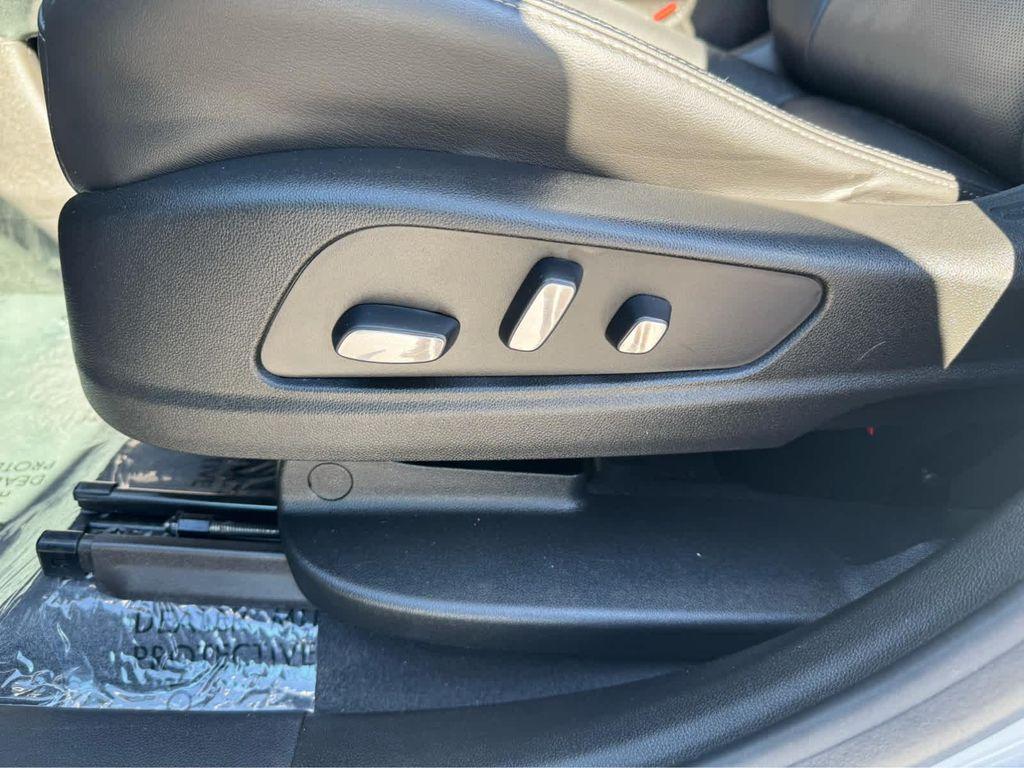 used 2021 Cadillac XT6 car