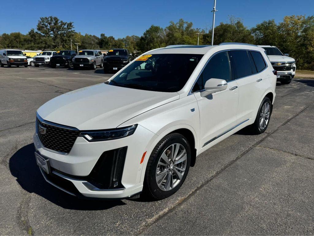 used 2021 Cadillac XT6 car