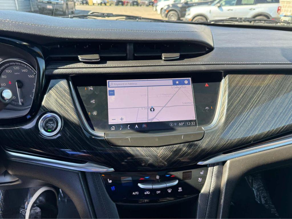 used 2021 Cadillac XT6 car