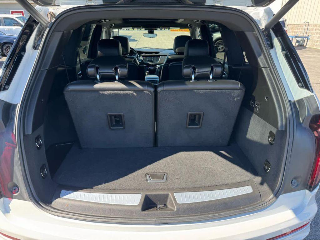 used 2021 Cadillac XT6 car