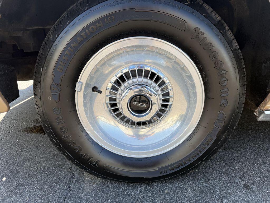 used 1979 Lincoln Continental car, priced at $7,952