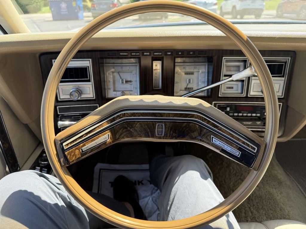used 1979 Lincoln Continental car, priced at $7,952