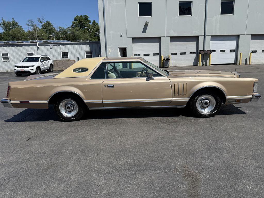 used 1979 Lincoln Continental car, priced at $7,952
