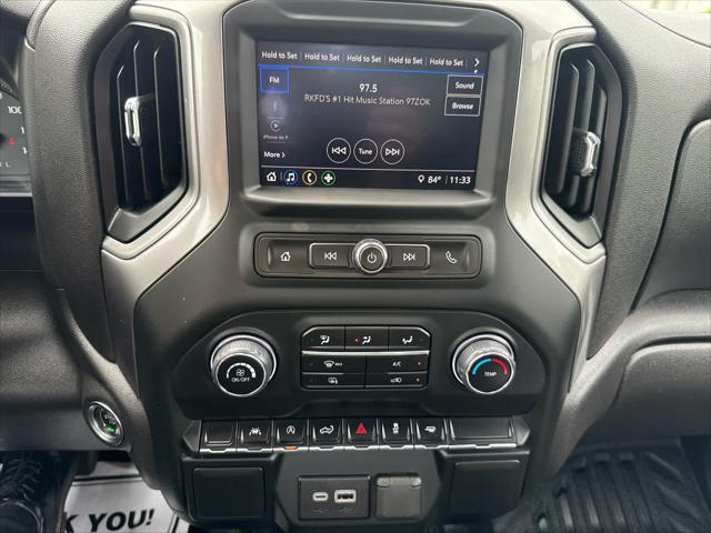 used 2024 Chevrolet Silverado 1500 car, priced at $29,952