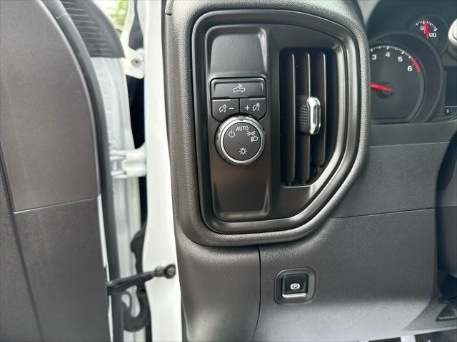 used 2024 Chevrolet Silverado 1500 car, priced at $29,952