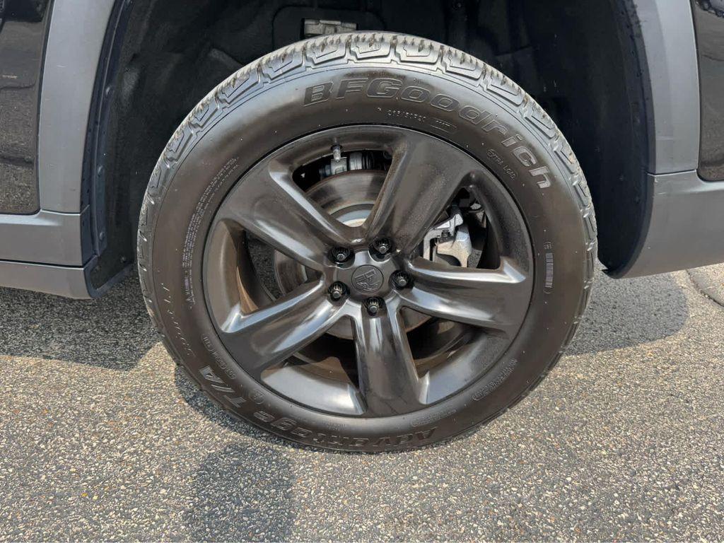 used 2022 Jeep Grand Cherokee L car, priced at $33,952