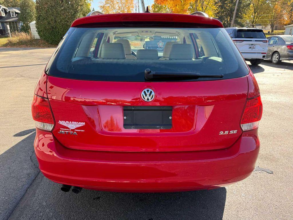 used 2013 Volkswagen Jetta SportWagen car, priced at $9,952