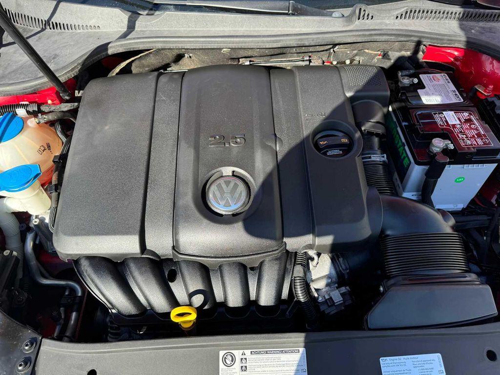 used 2013 Volkswagen Jetta SportWagen car, priced at $9,952