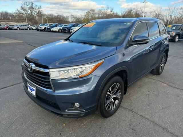 used 2016 Toyota Highlander car, priced at $19,952