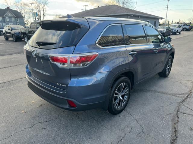 used 2016 Toyota Highlander car, priced at $19,952