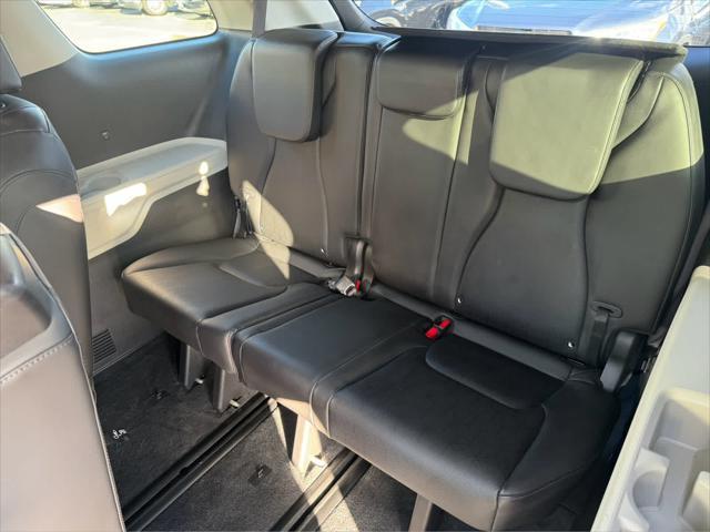 used 2023 Kia Carnival car, priced at $32,952