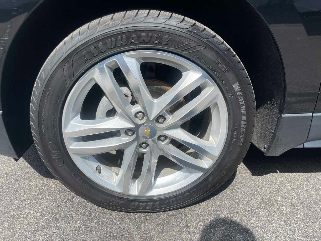 used 2019 Chevrolet Equinox car, priced at $21,952