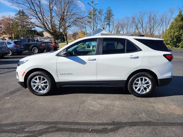 used 2022 Chevrolet Equinox car, priced at $23,752