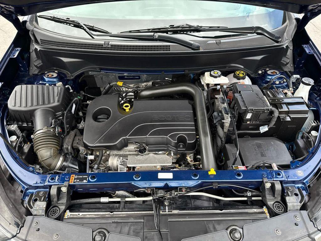 used 2023 Chevrolet Equinox car, priced at $22,452