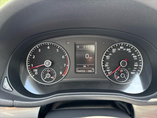 used 2014 Volkswagen Passat car