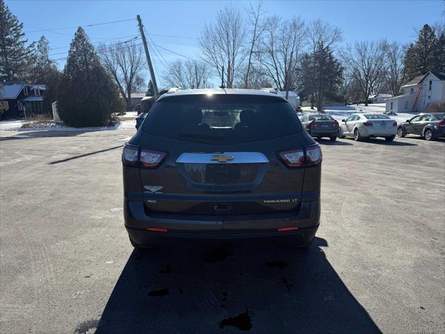 used 2015 Chevrolet Traverse car, priced at $10,752