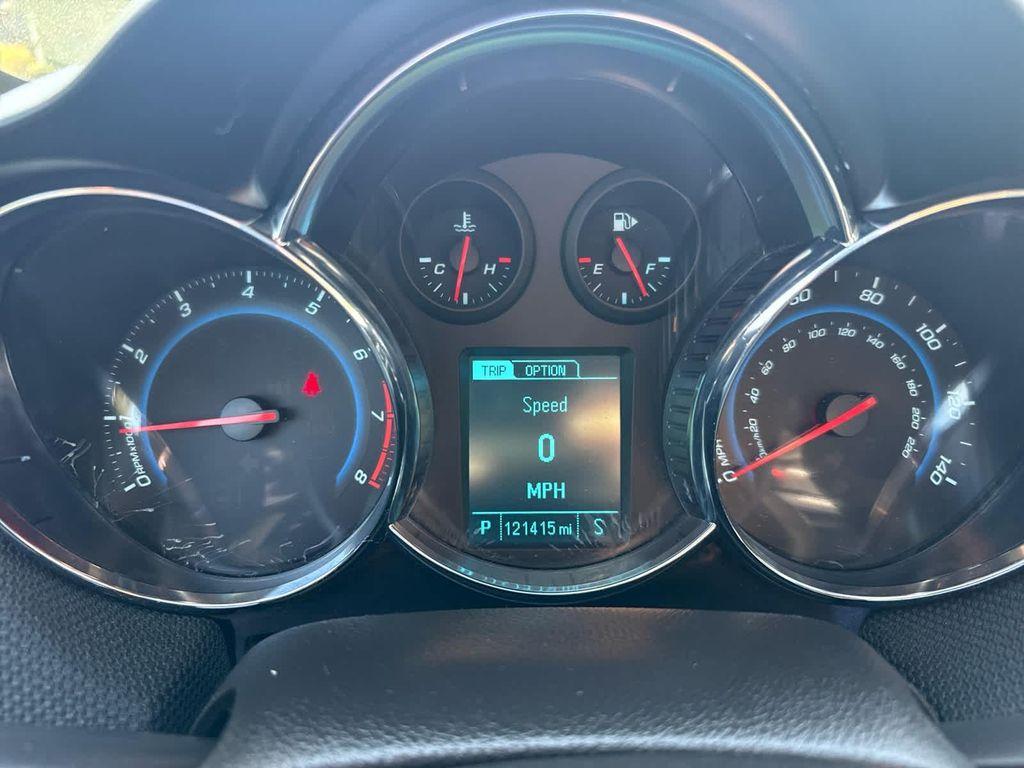 used 2014 Chevrolet Cruze car, priced at $8,852