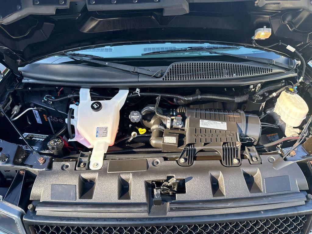 used 2017 Chevrolet Express 3500 car