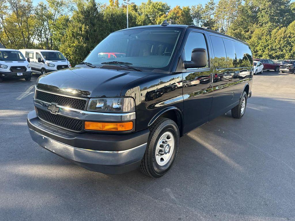 used 2017 Chevrolet Express 3500 car