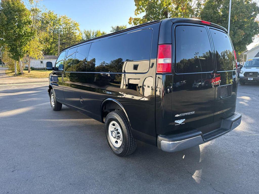 used 2017 Chevrolet Express 3500 car