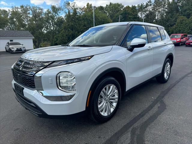 used 2024 Mitsubishi Outlander car, priced at $28,952