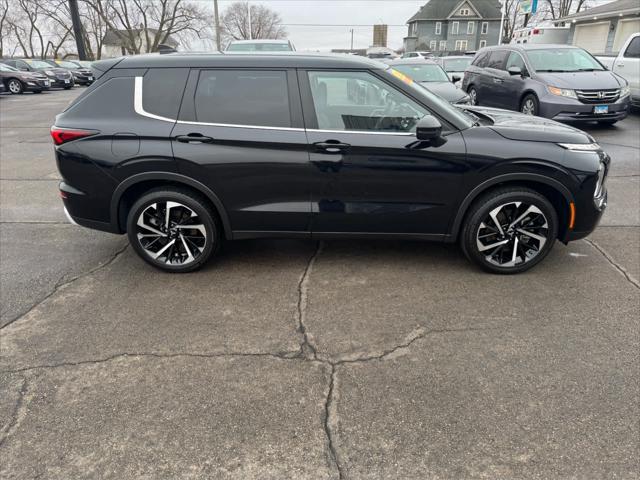 used 2022 Mitsubishi Outlander car, priced at $25,952