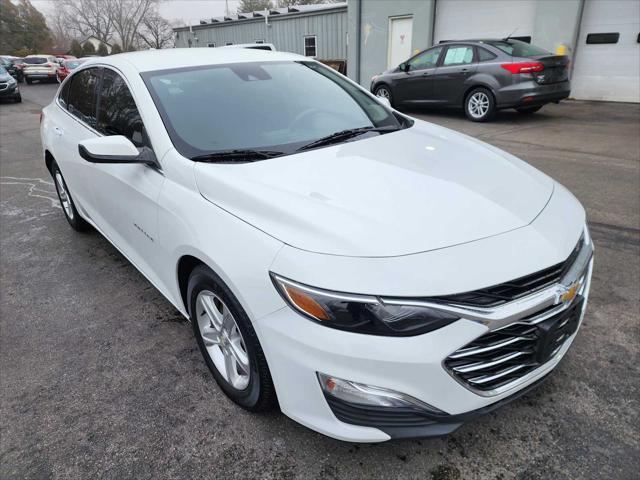 used 2019 Chevrolet Malibu car, priced at $16,952