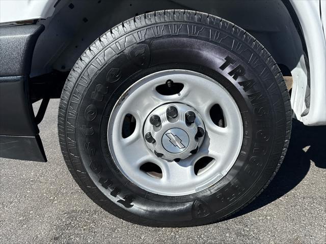 used 2017 Chevrolet Express 3500 car