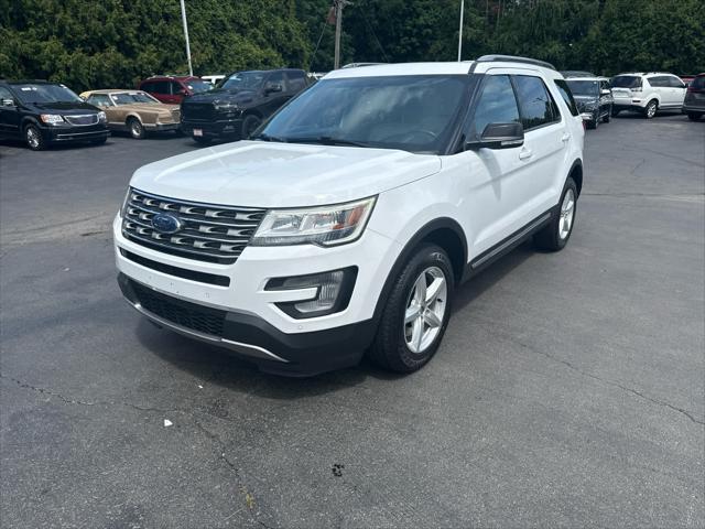 used 2017 Ford Explorer car