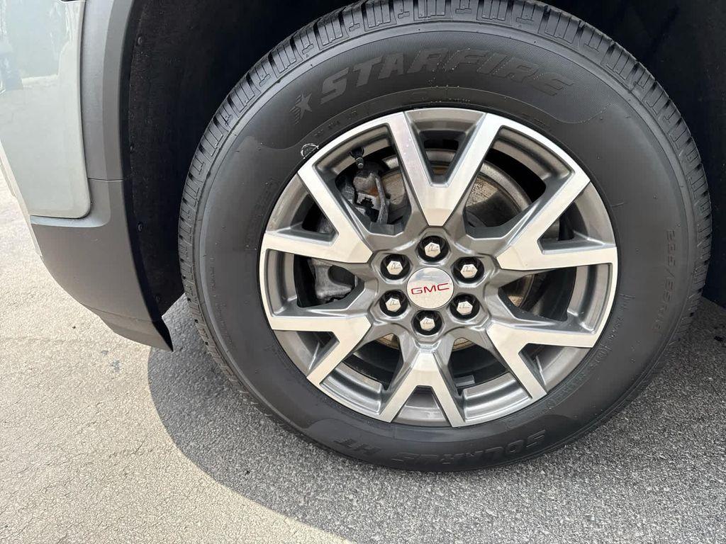 used 2023 GMC Acadia car, priced at $31,952