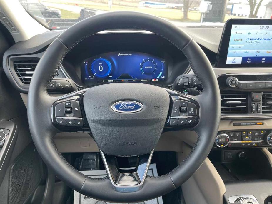 used 2021 Ford Escape car, priced at $27,452