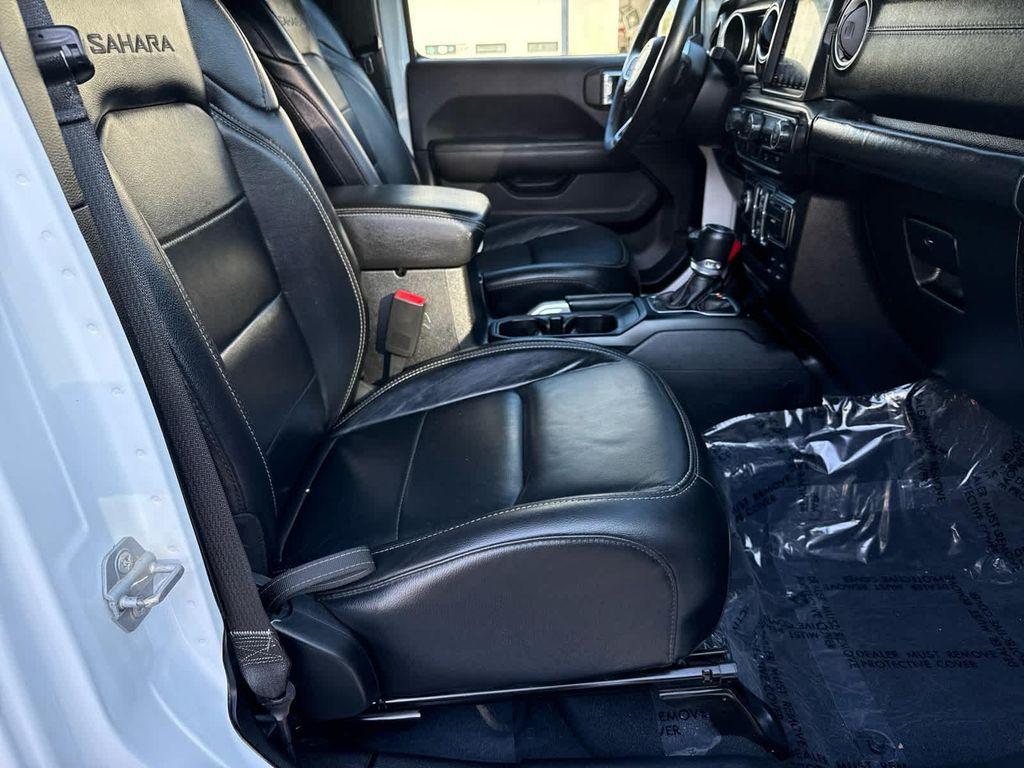 used 2018 Jeep Wrangler Unlimited car, priced at $25,952