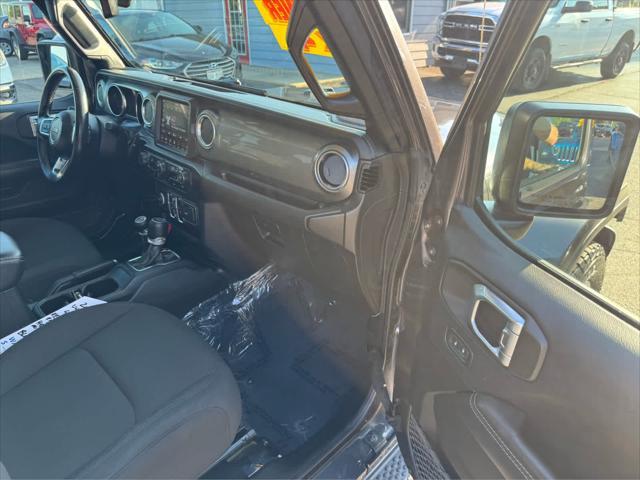 used 2022 Jeep Wrangler Unlimited car, priced at $30,952