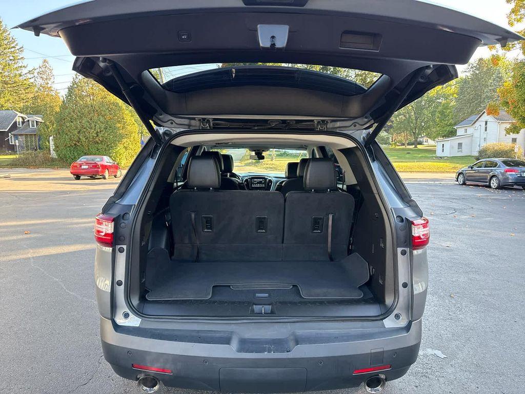 used 2019 Chevrolet Traverse car, priced at $20,952